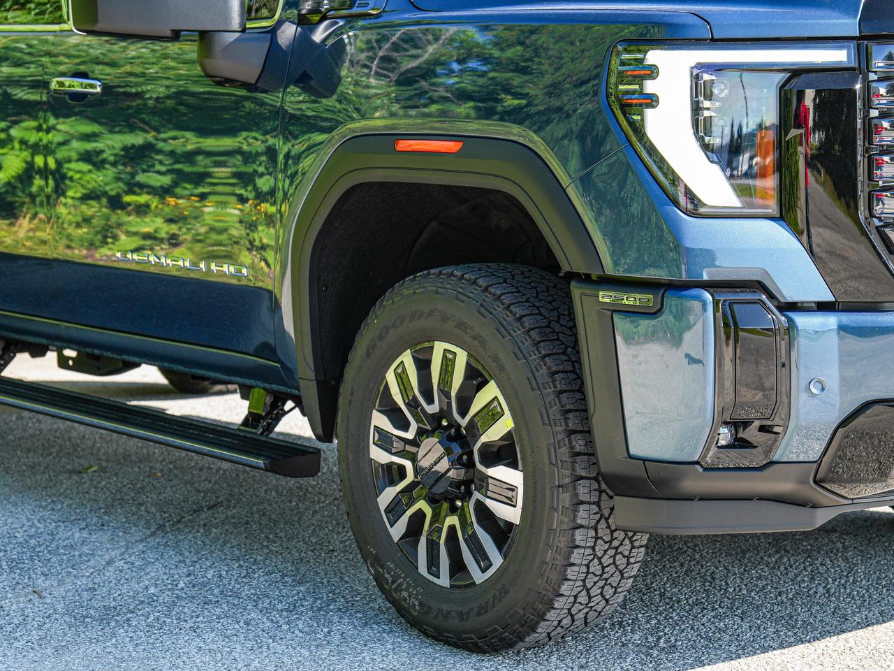 2026 GMC SIERRA 2500HD Denali Ultimate Photo