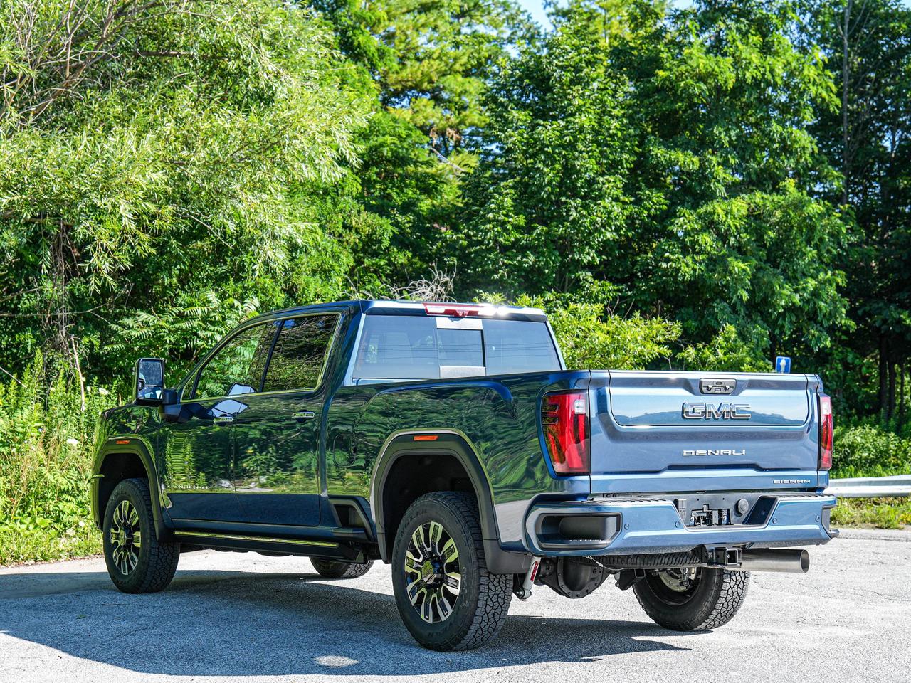 2026 GMC SIERRA 2500HD Denali Ultimate Photo