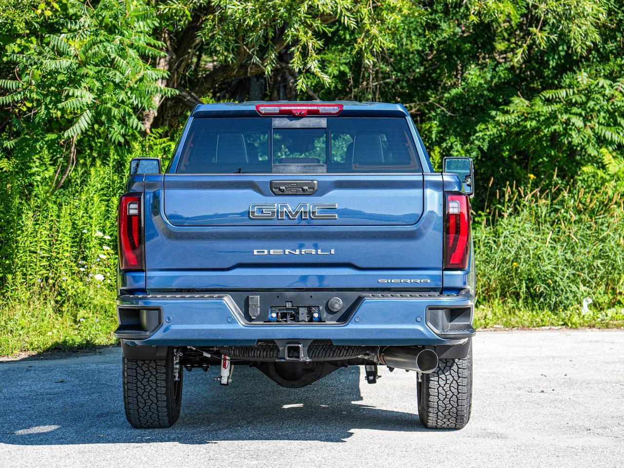2026 GMC SIERRA 2500HD Denali Ultimate Photo