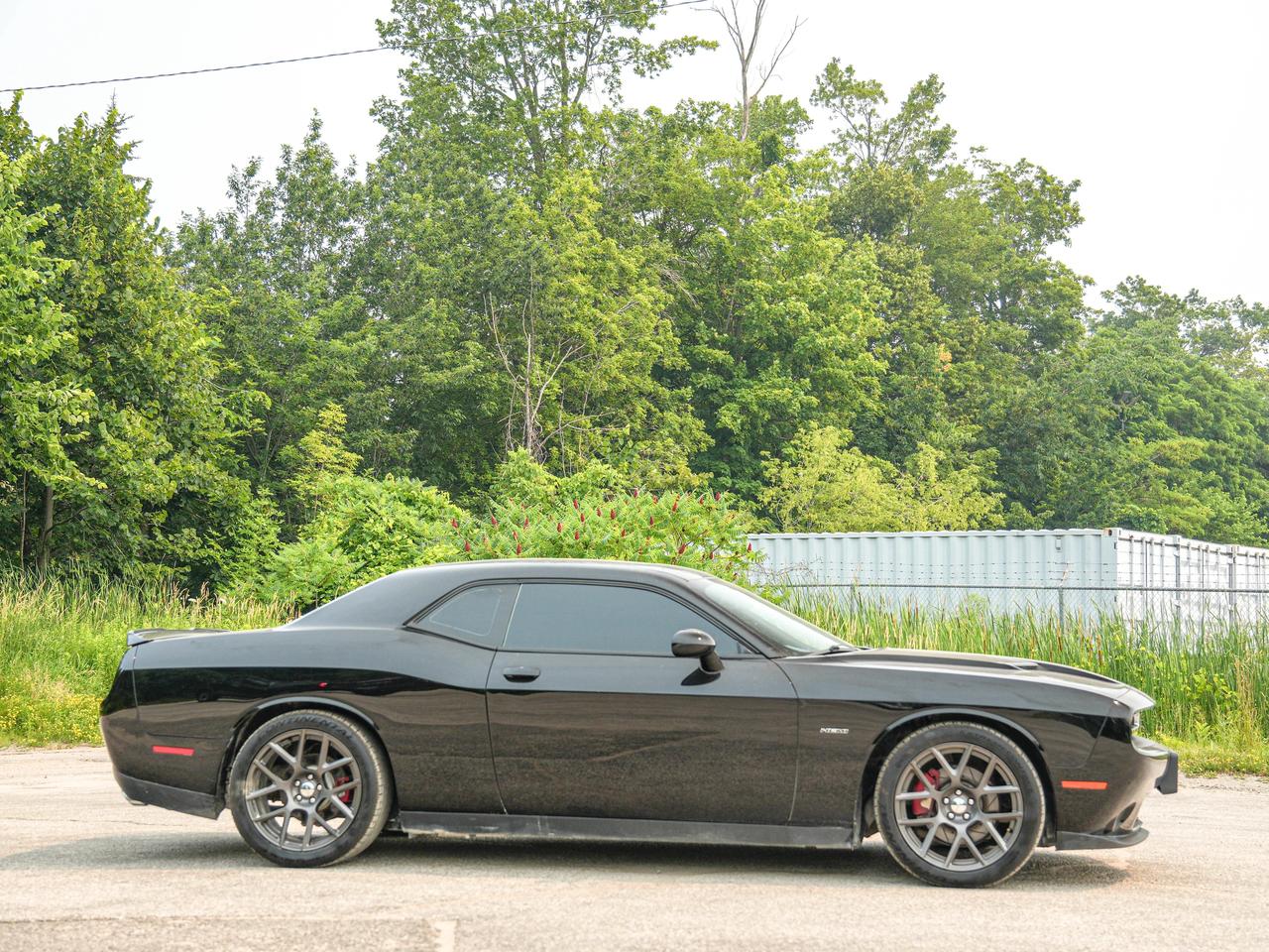 2016 Dodge Challenger R/T SHAKER Photo