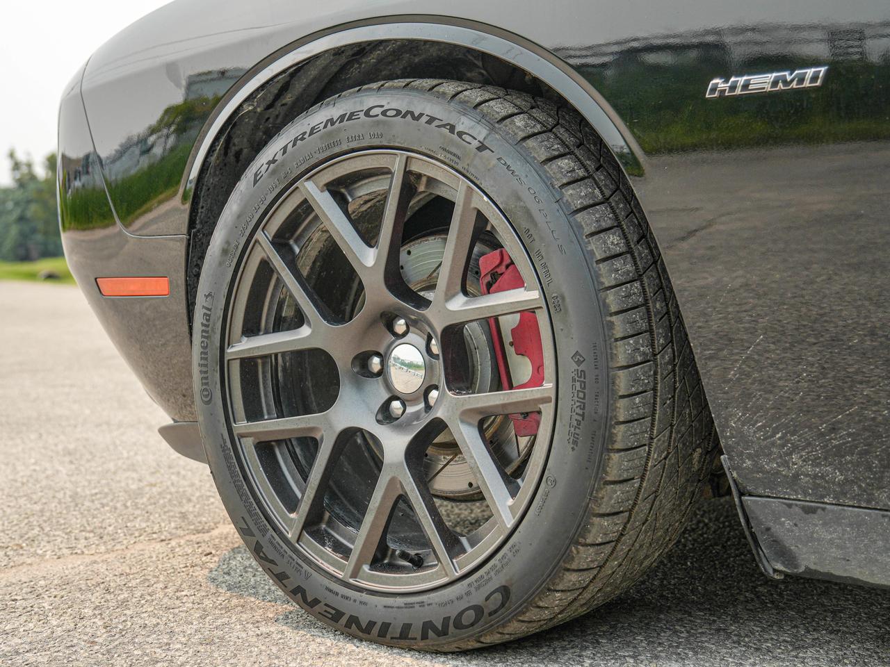 2016 Dodge Challenger R/T SHAKER Photo