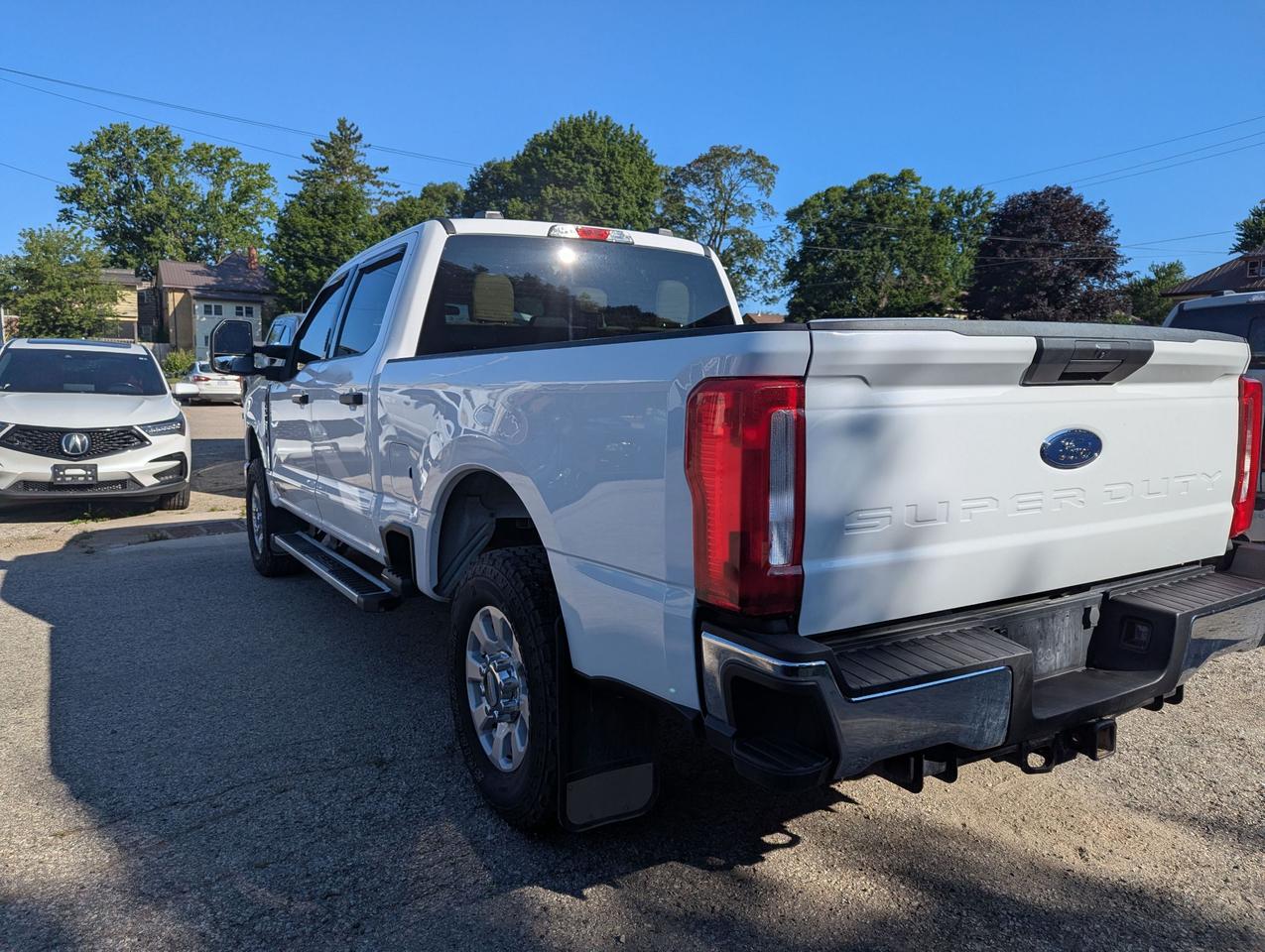2024 Ford F-250 XLT 4WD Crew Cab 6.75' Box Photo3