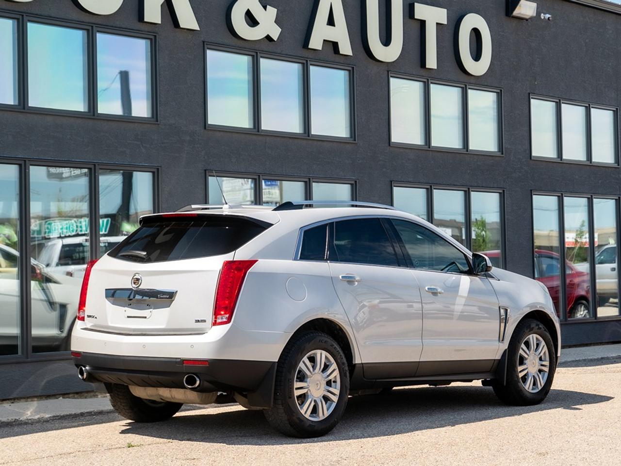 2016 Cadillac SRX AWD 4DR LUXURY Photo27