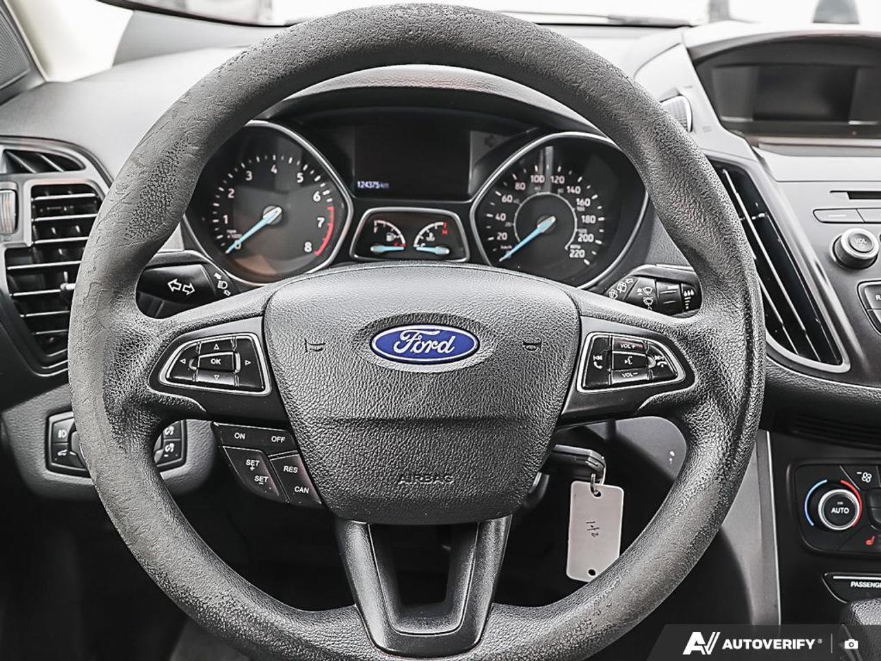 2018 Ford Escape SE, AWD, R/V CAM, HEATED SEATS - Photo #14