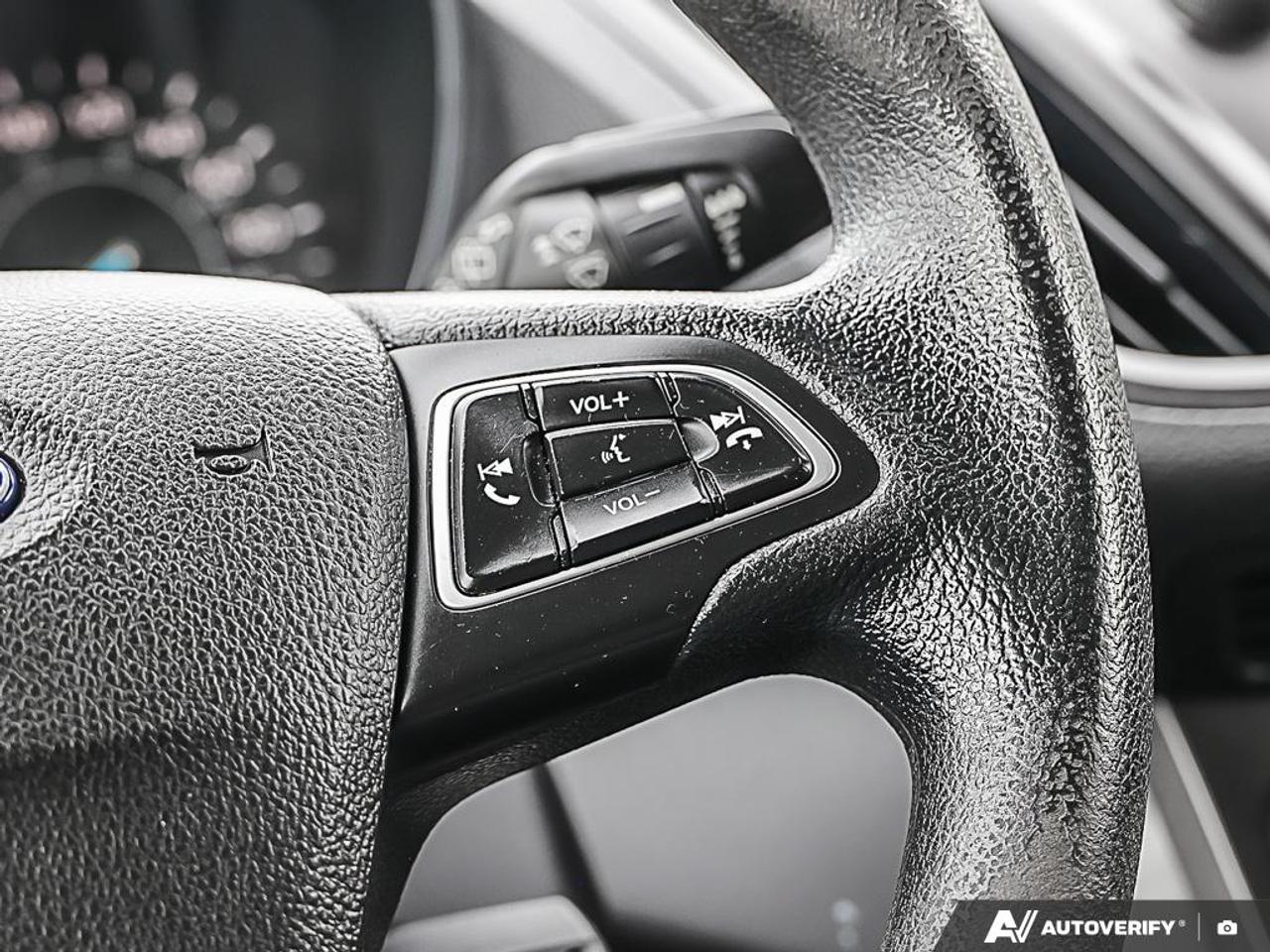 2018 Ford Escape SE, AWD, R/V CAM, HEATED SEATS - Photo #18