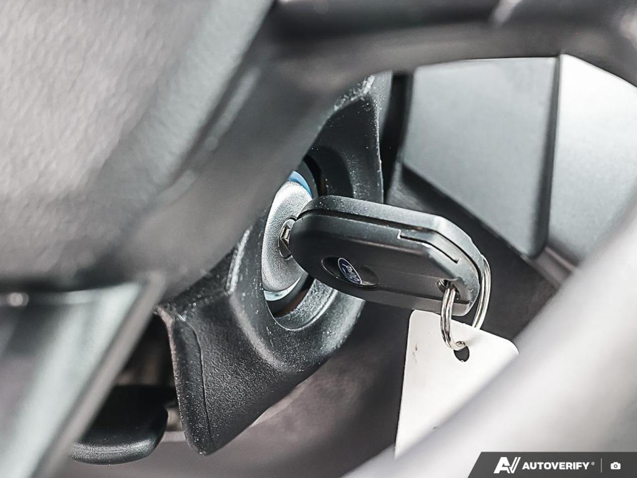2018 Ford Escape SE, AWD, R/V CAM, HEATED SEATS - Photo #27