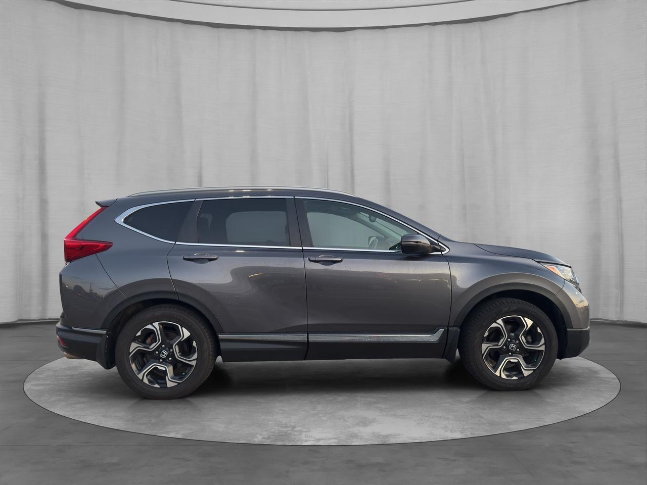 2019 Honda CR-V Touring AWD Photo