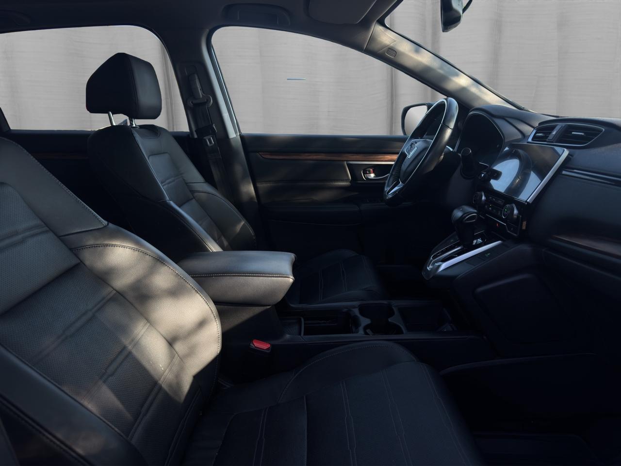 2019 Honda CR-V Touring AWD Photo