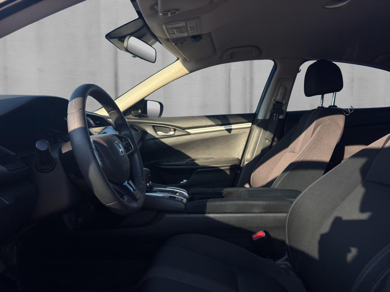 2019 Honda Civic LX CVT Photo