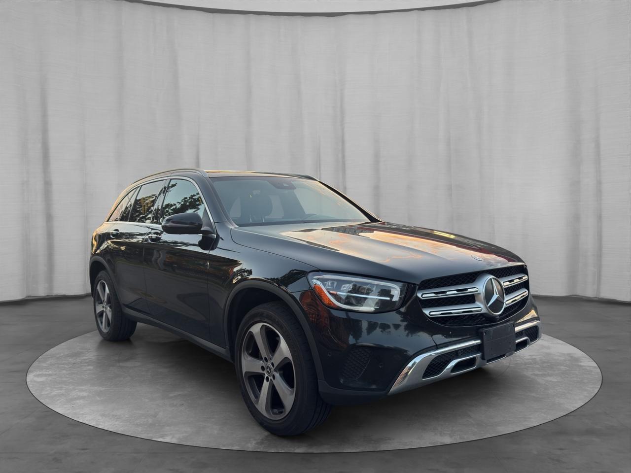 2022 Mercedes-Benz GLC-Class GLC 300 4MATIC SUV Photo0