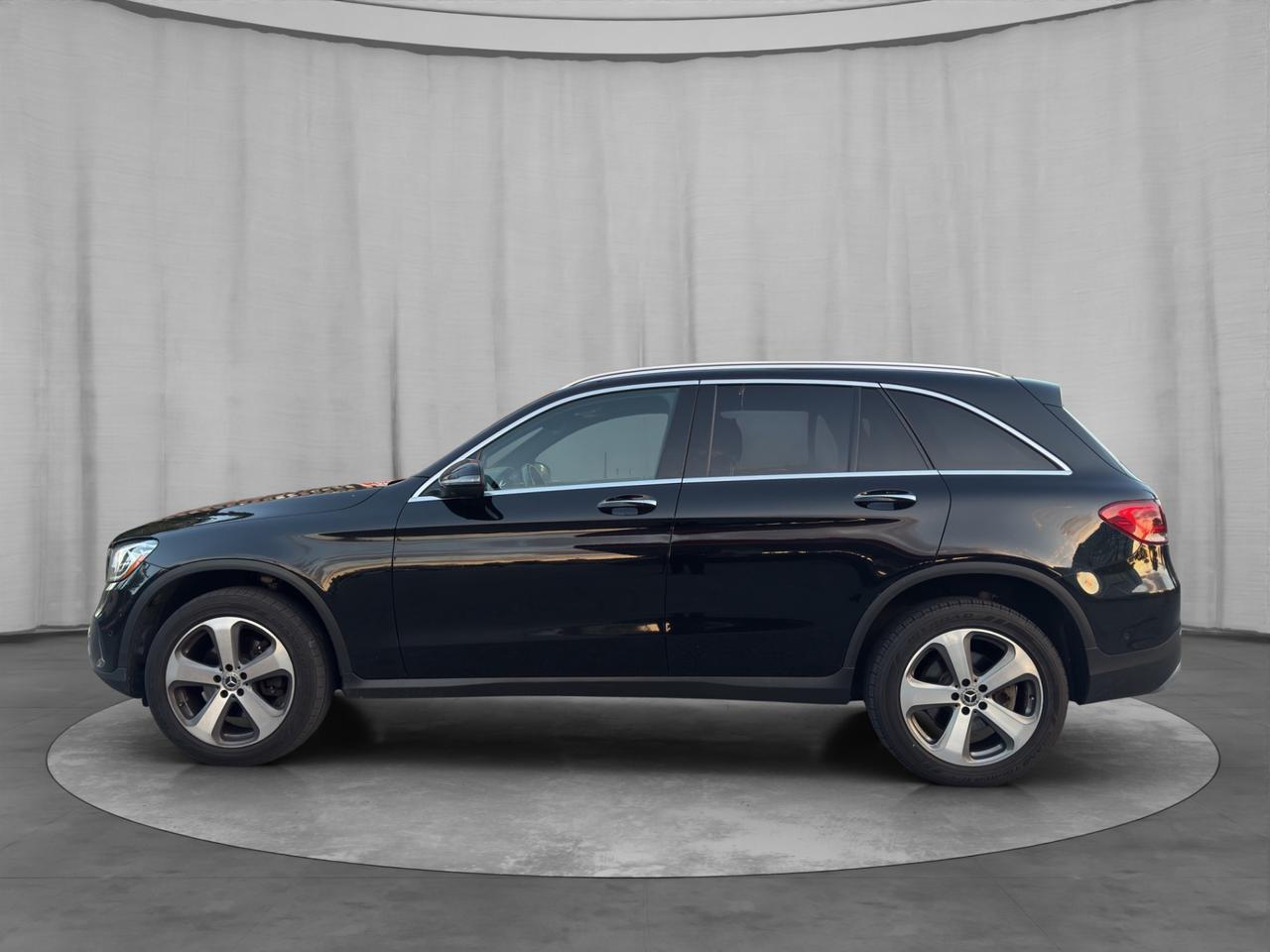 2022 Mercedes-Benz GLC-Class GLC 300 4MATIC SUV Photo