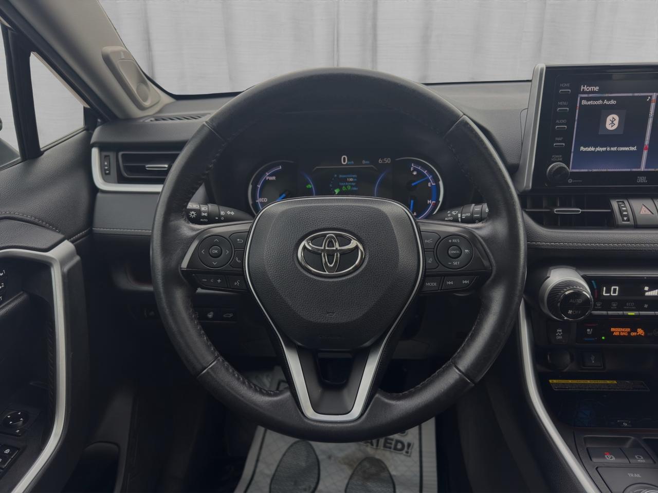 2020 Toyota RAV4 Hybrid Limited AWD Photo