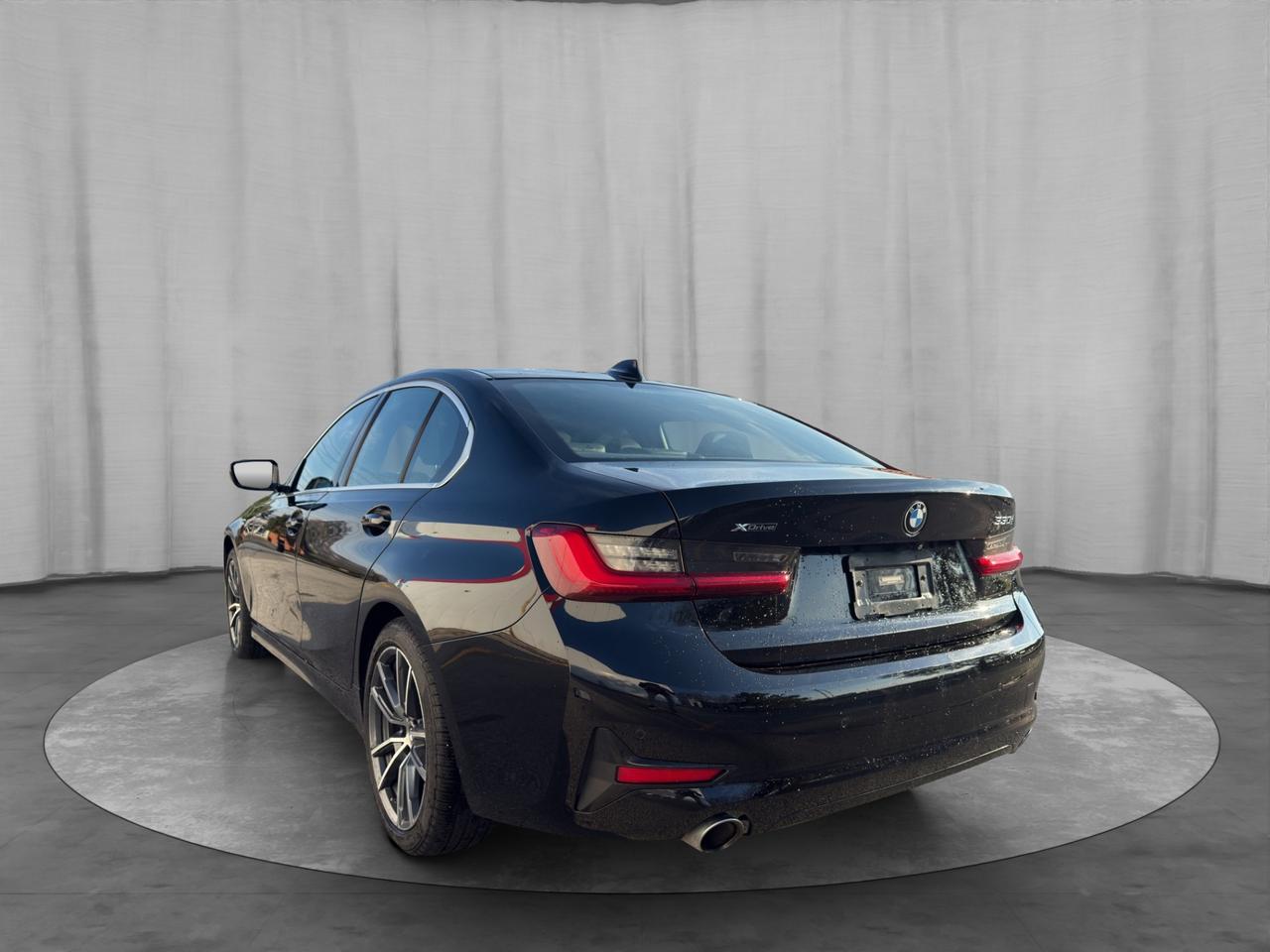 2020 BMW 3 Series 330i xDrive Sedan North America Photo4