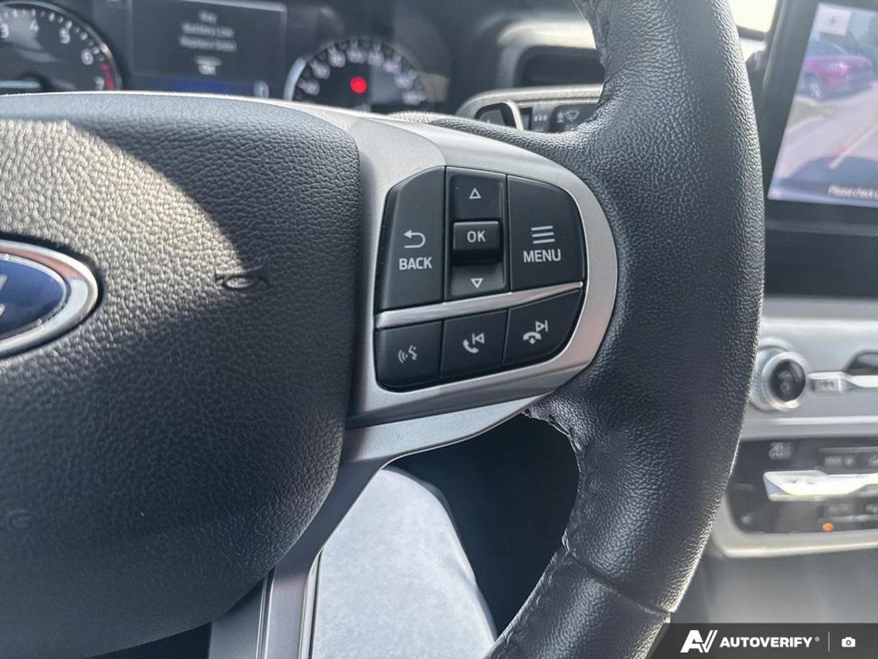 2020 Ford Explorer XLT / 7 PASS / BLINDSPOT / HTD SEATS /PWR TAILGATE Photo