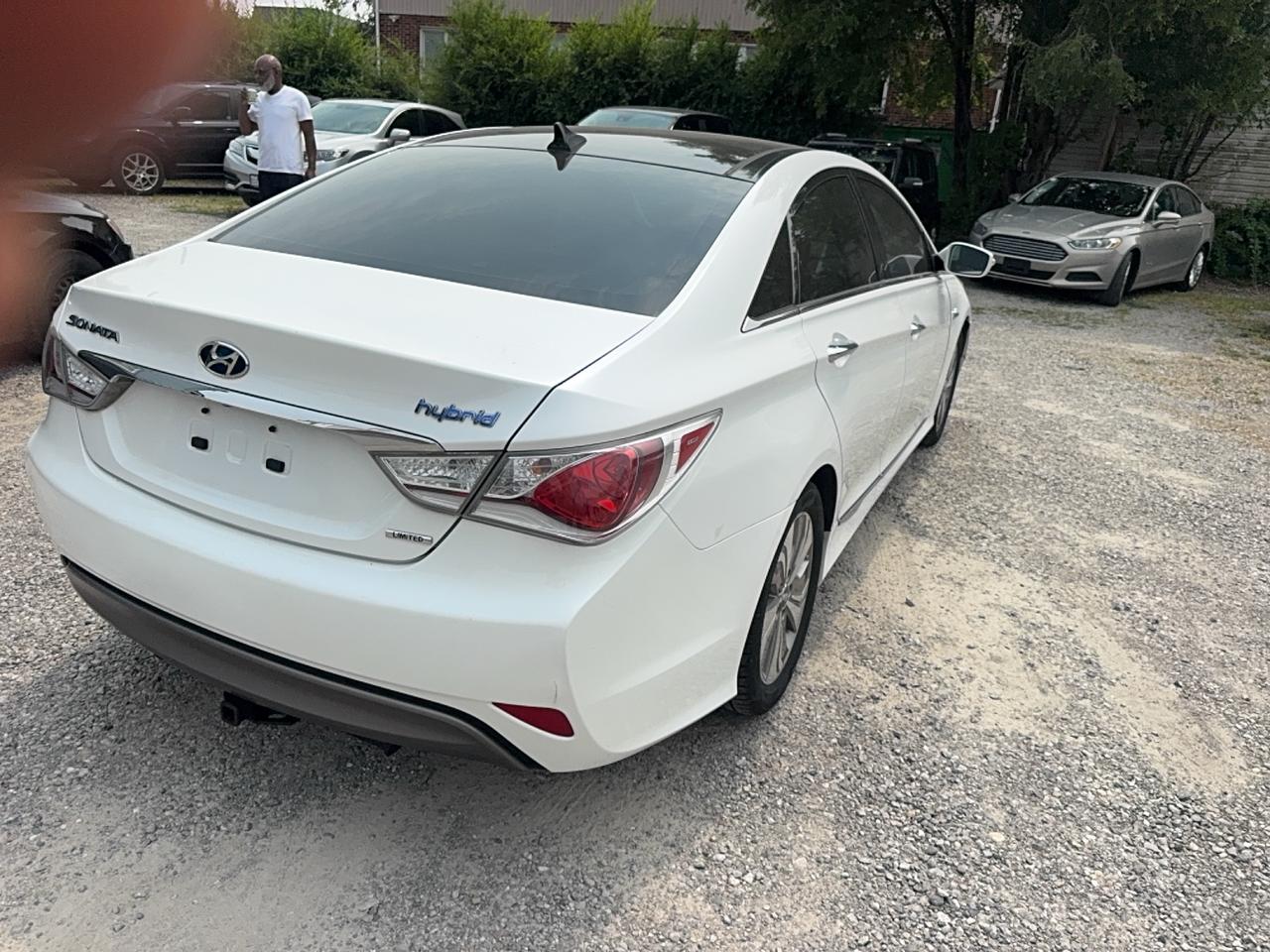 2015 Hyundai Sonata Hybrid Limited Photo