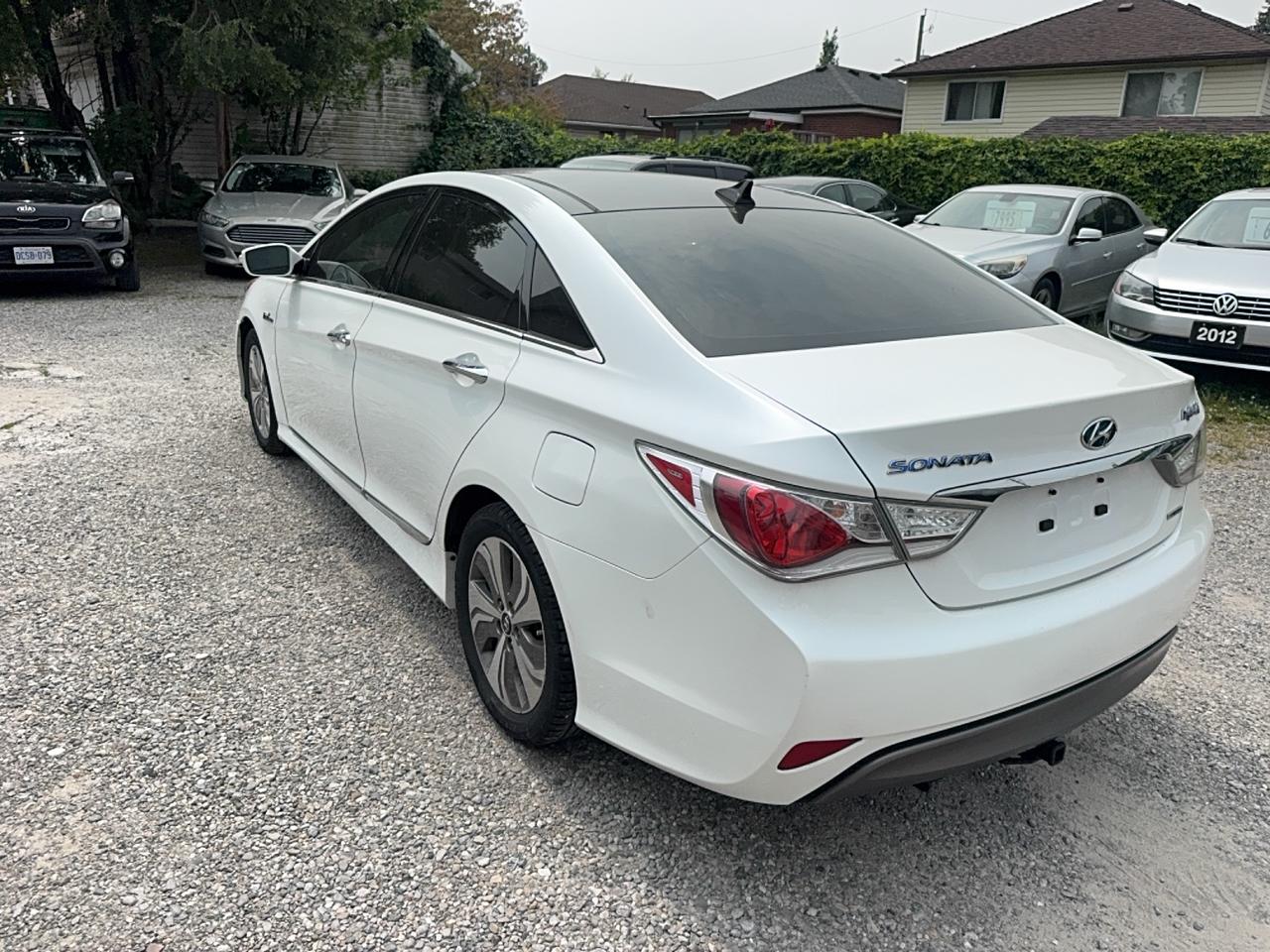 2015 Hyundai Sonata Hybrid Limited Photo
