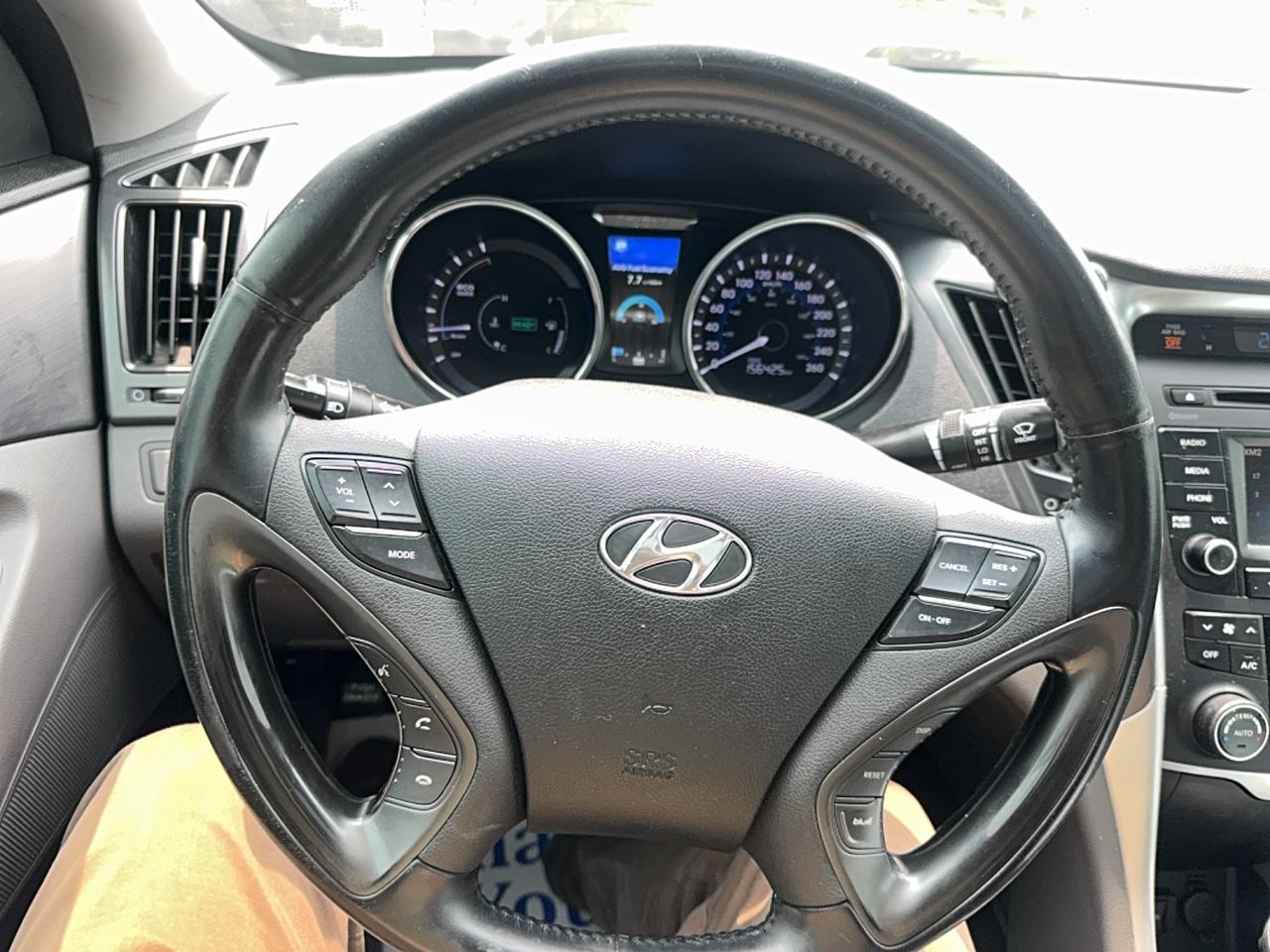 2015 Hyundai Sonata Hybrid Limited Photo