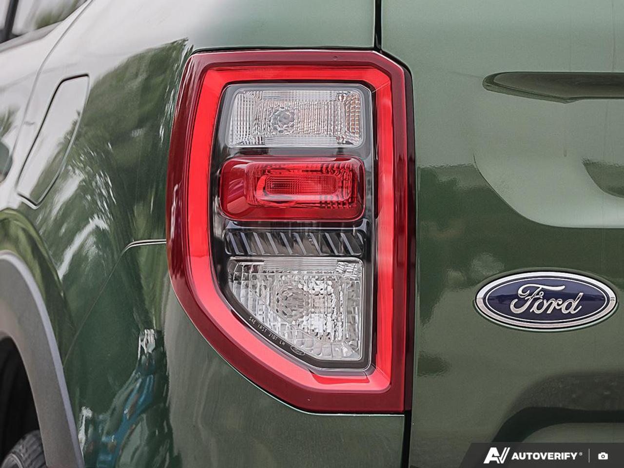 2023 Ford Bronco Sport Outer Banks, LOW KM'S, NAVI, S/ROOF, REMOTE START Photo