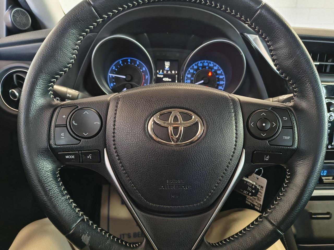 2017 Toyota Corolla iM  Photo0
