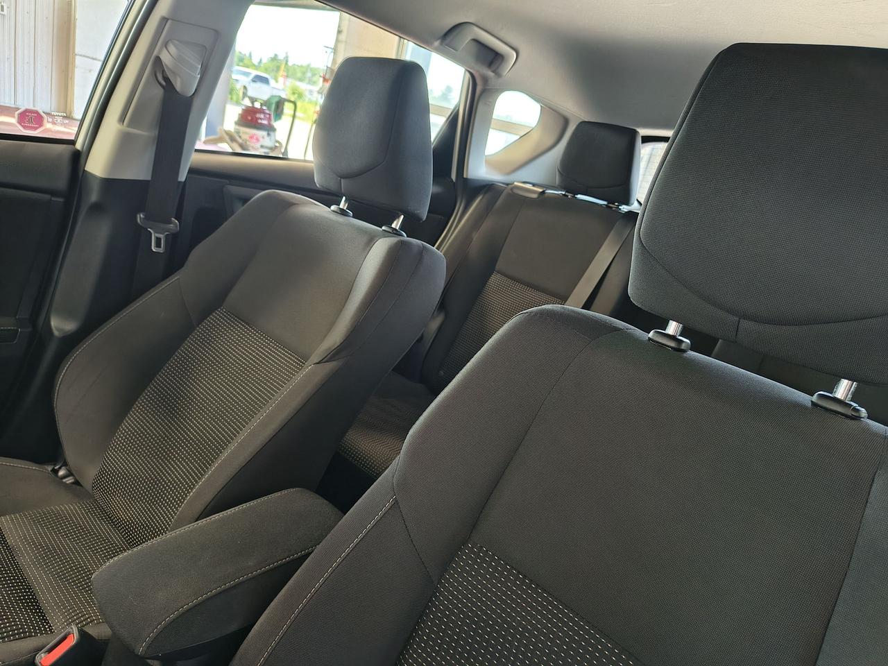 2017 Toyota Corolla iM  Photo0
