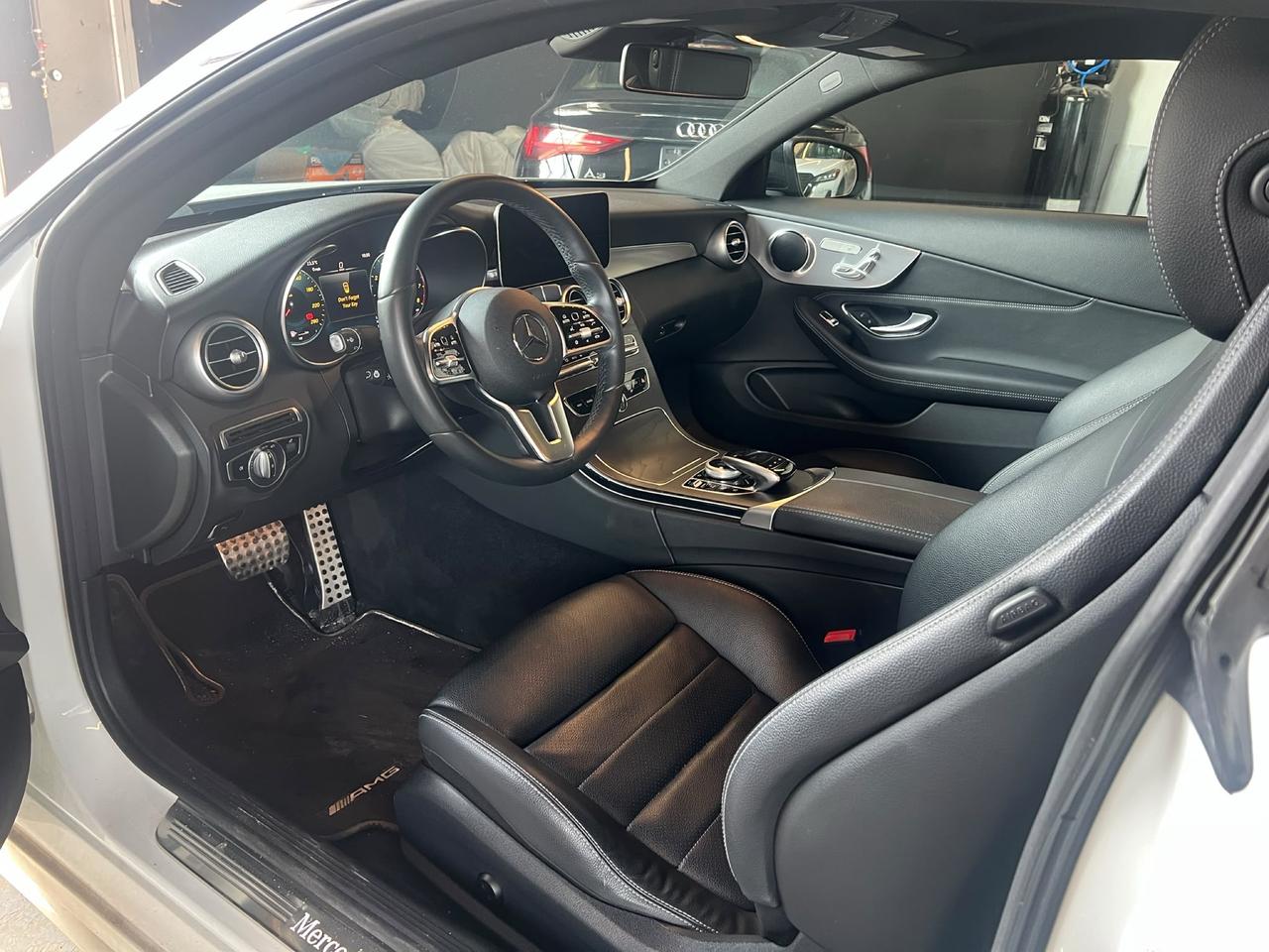 2020 Mercedes-Benz C-Class C 300| CLEAN CARFAX| NO ACCIDENTS Photo