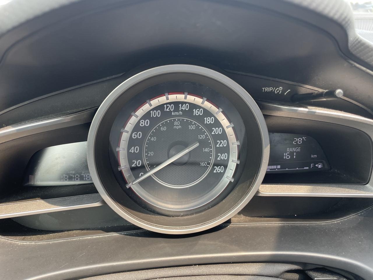 2015 Mazda MAZDA3 i Touring AT 4-Door Photo