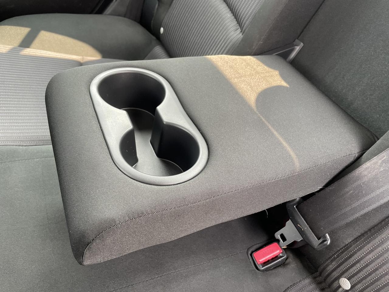 2015 Mazda MAZDA3 i Touring AT 4-Door Photo