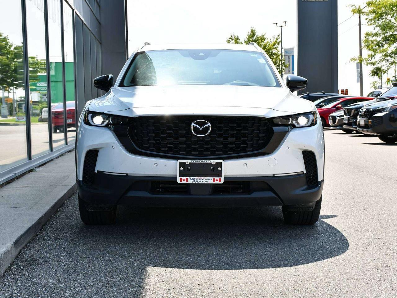 2024 Mazda CX-50 GT AWD Photo3