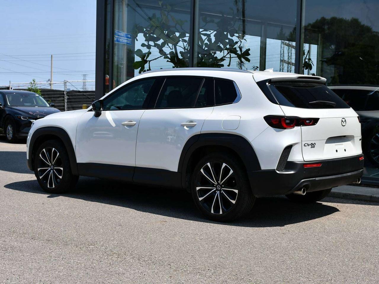 2024 Mazda CX-50 GT AWD Photo