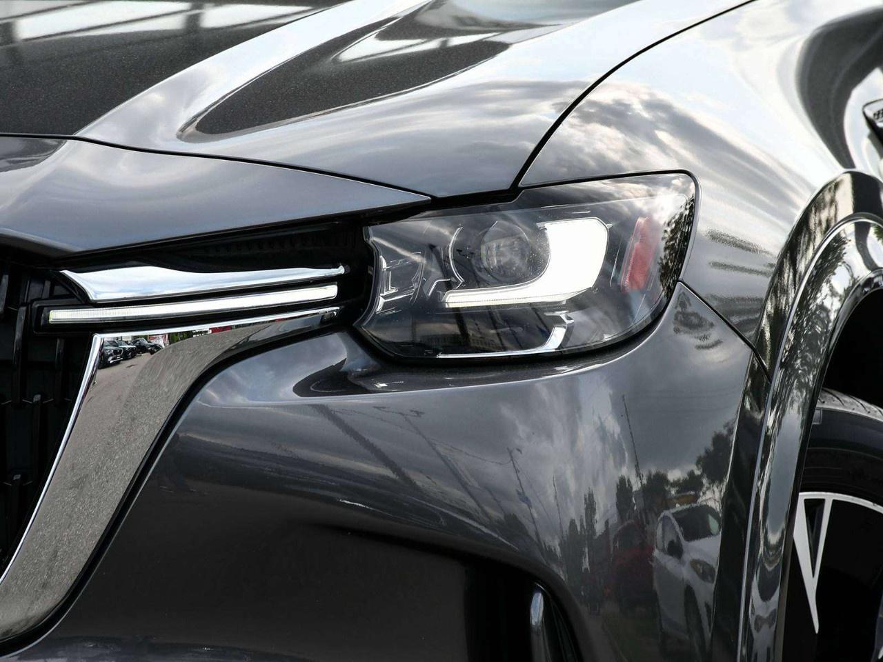 2024 Mazda CX-90 MHEV Signature AWD Photo