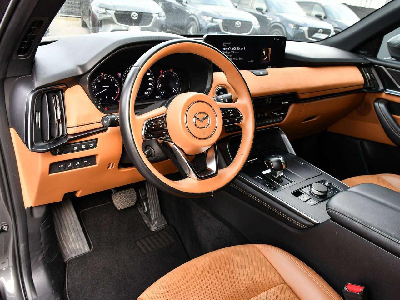 2024 Mazda CX-90 MHEV Signature AWD Photo