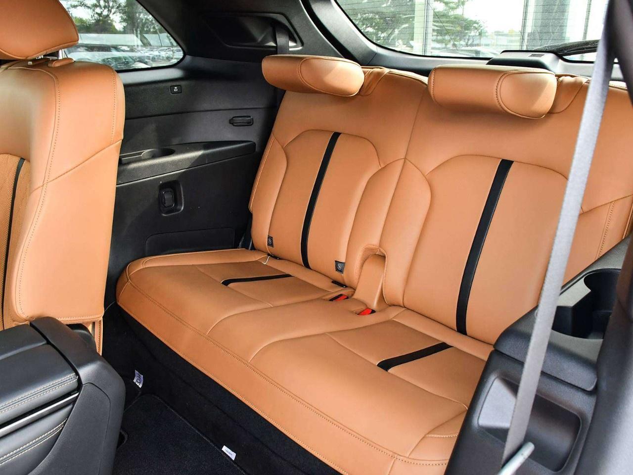 2024 Mazda CX-90 MHEV Signature AWD Photo
