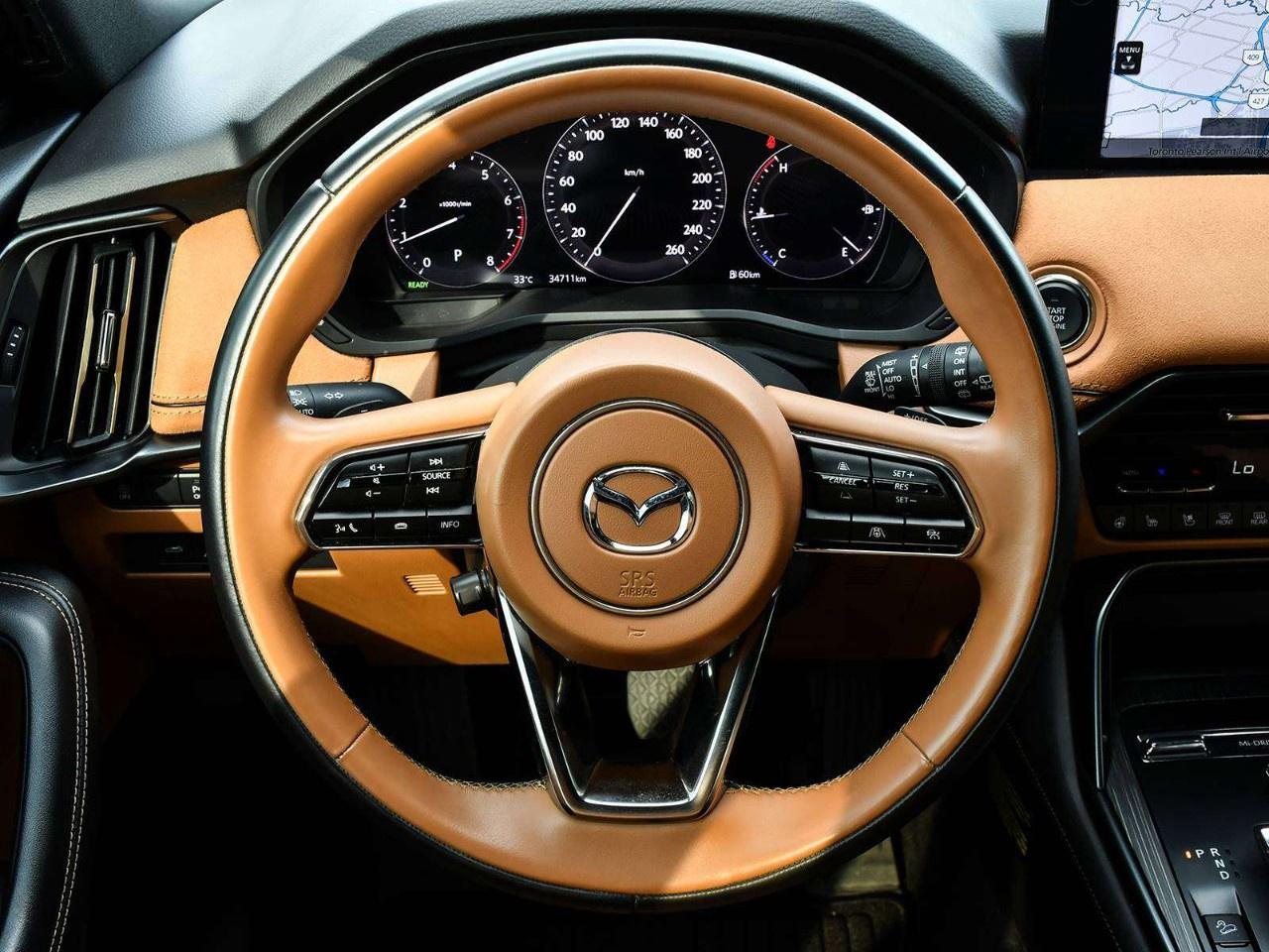2024 Mazda CX-90 MHEV Signature AWD Photo