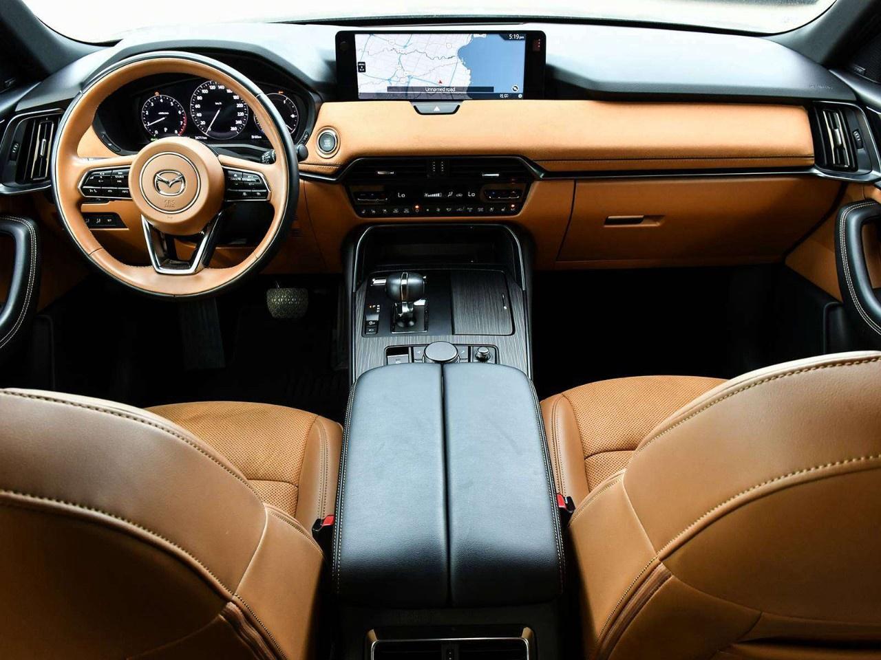 2024 Mazda CX-90 MHEV Signature AWD Photo
