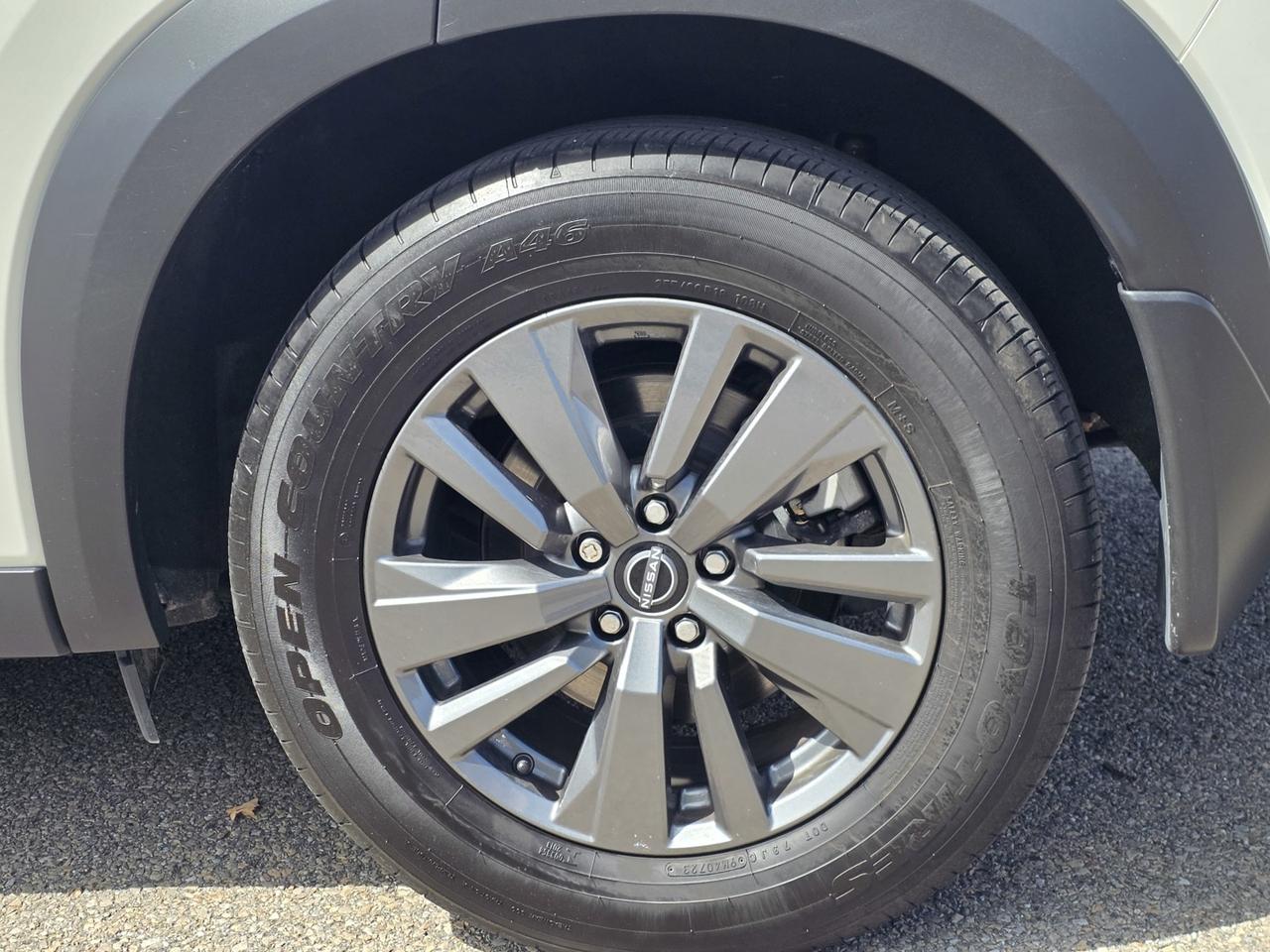 2024 Nissan Pathfinder SV 4WD Photo