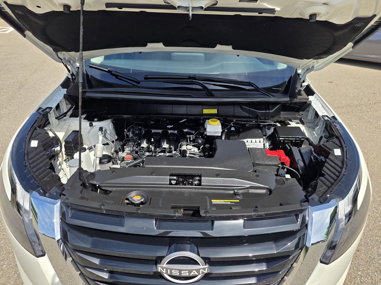 2024 Nissan Pathfinder SV 4WD Photo