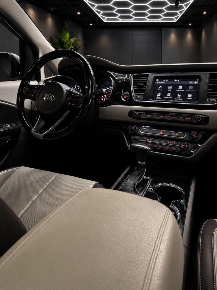 2019 Kia Sedona SXL FWD Photo