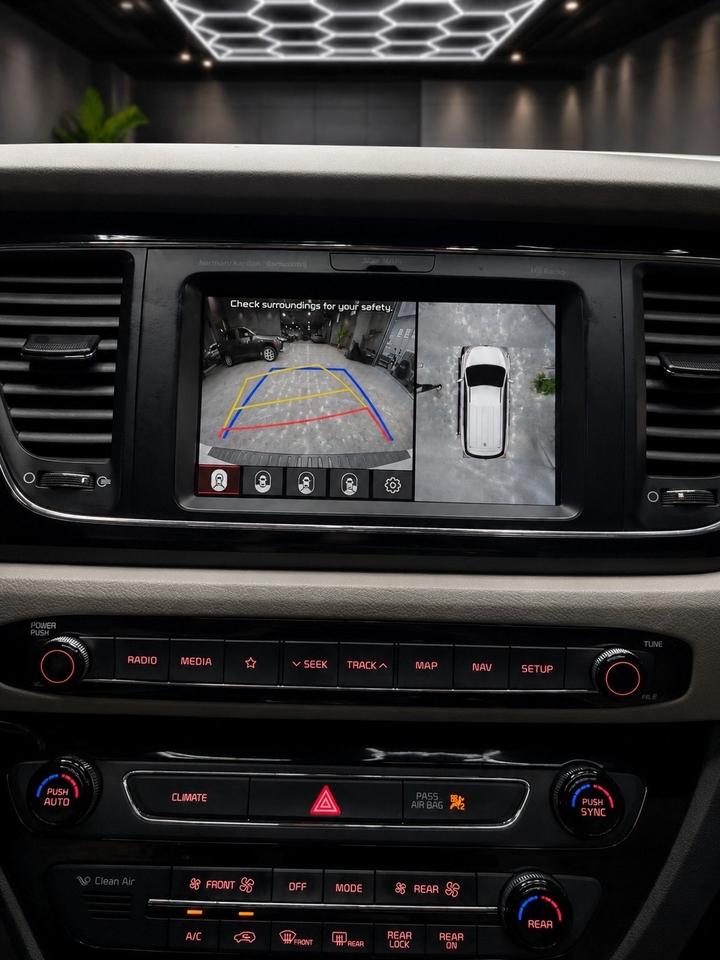 2019 Kia Sedona SXL FWD Photo