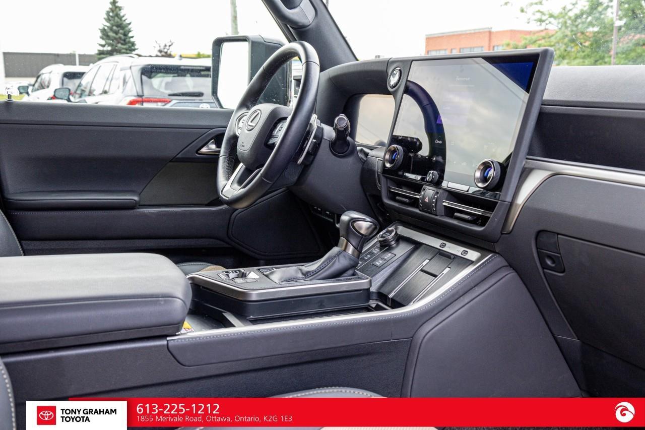 2025 Lexus GX 550  Photo