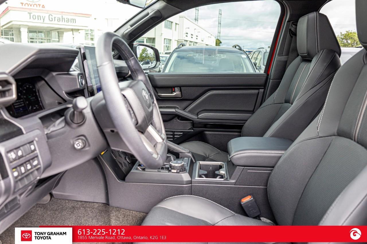 2025 Toyota 4Runner LIMITED 7 PASSENGER Photo
