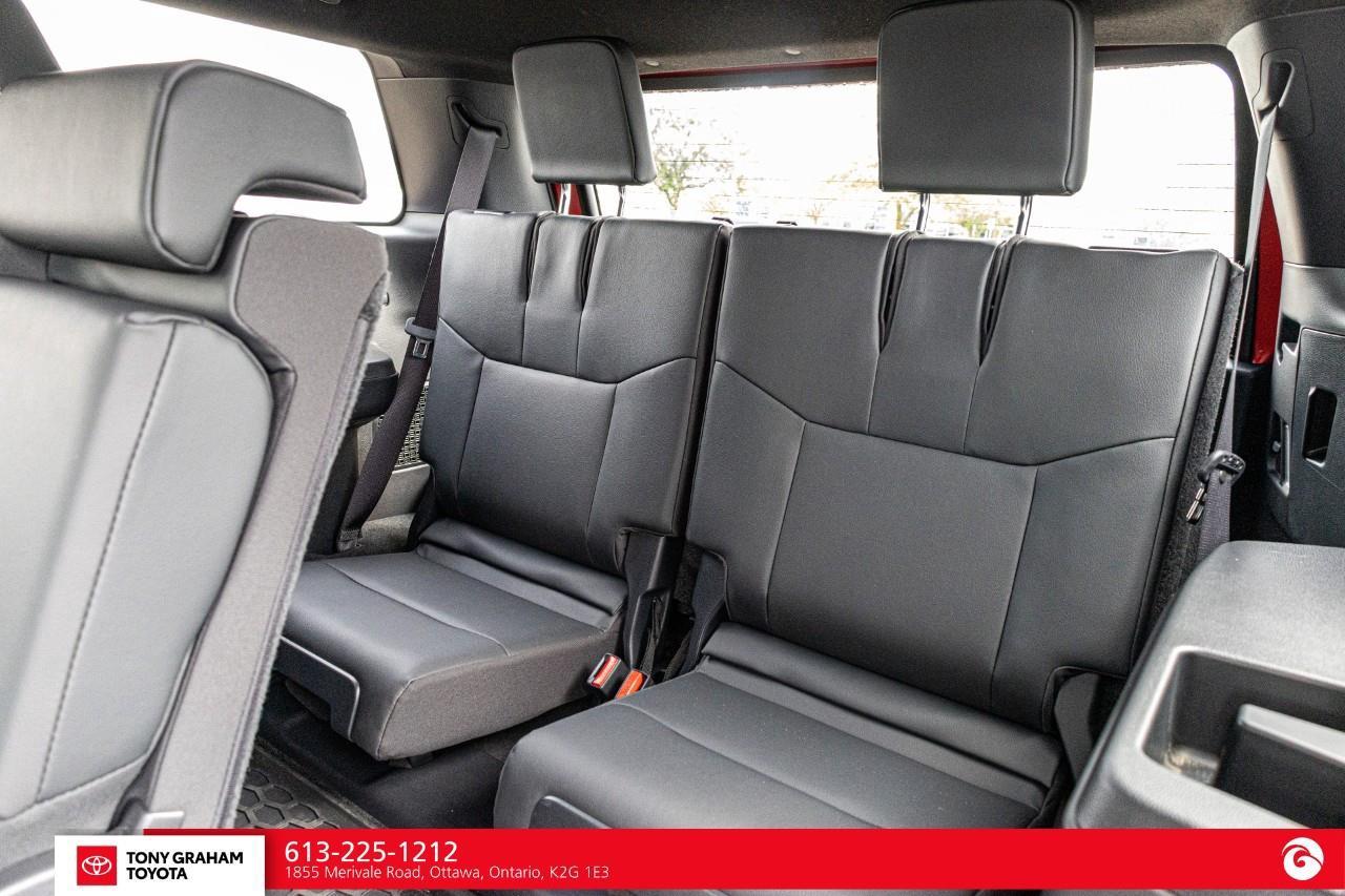 2025 Toyota 4Runner LIMITED 7 PASSENGER Photo