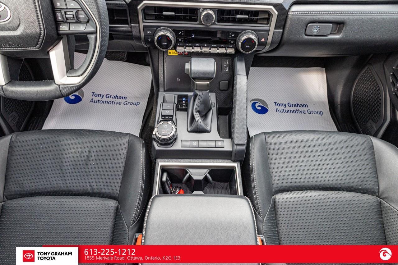 2025 Toyota 4Runner LIMITED 7 PASSENGER Photo