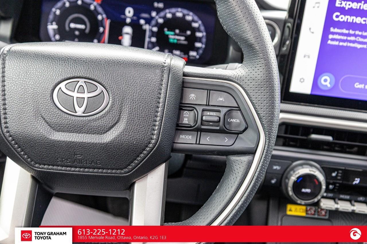 2025 Toyota 4Runner LIMITED 7 PASSENGER Photo