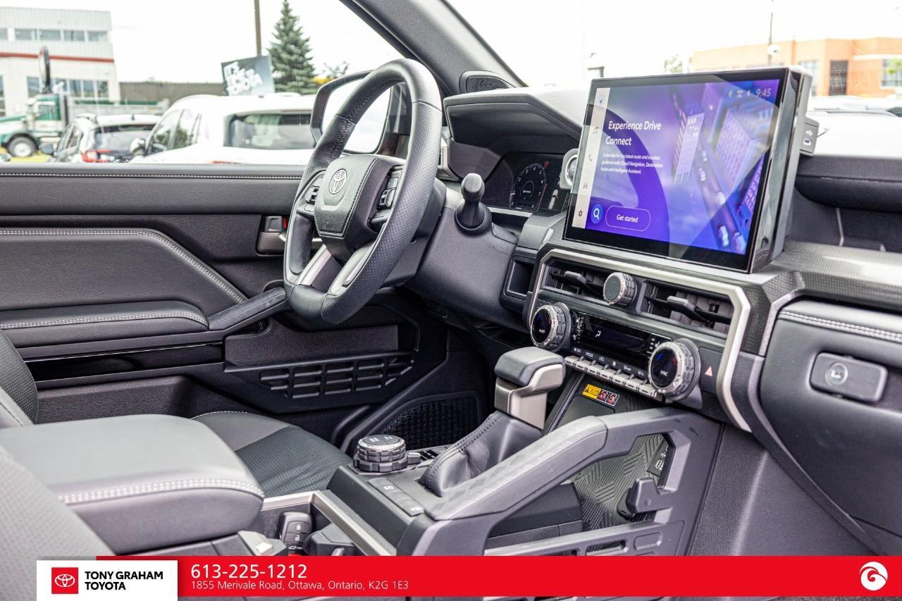 2025 Toyota 4Runner LIMITED 7 PASSENGER Photo