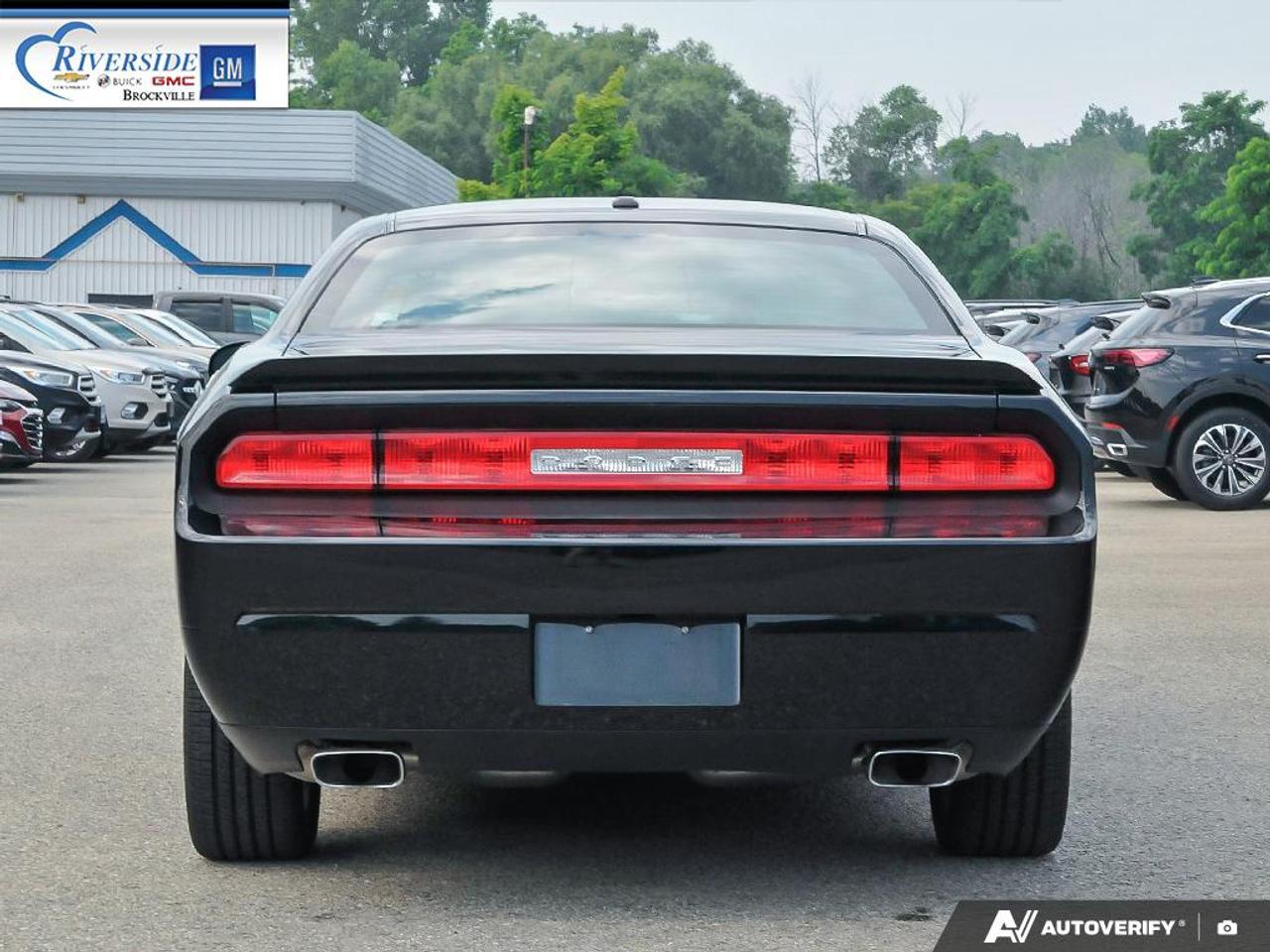 2010 Dodge Challenger R/T Photo
