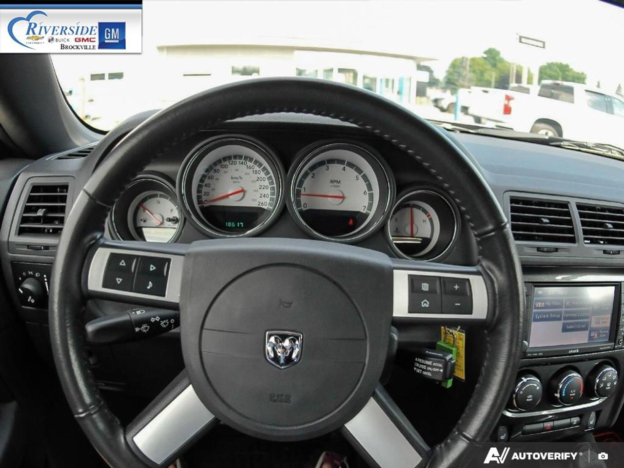 2010 Dodge Challenger R/T Photo
