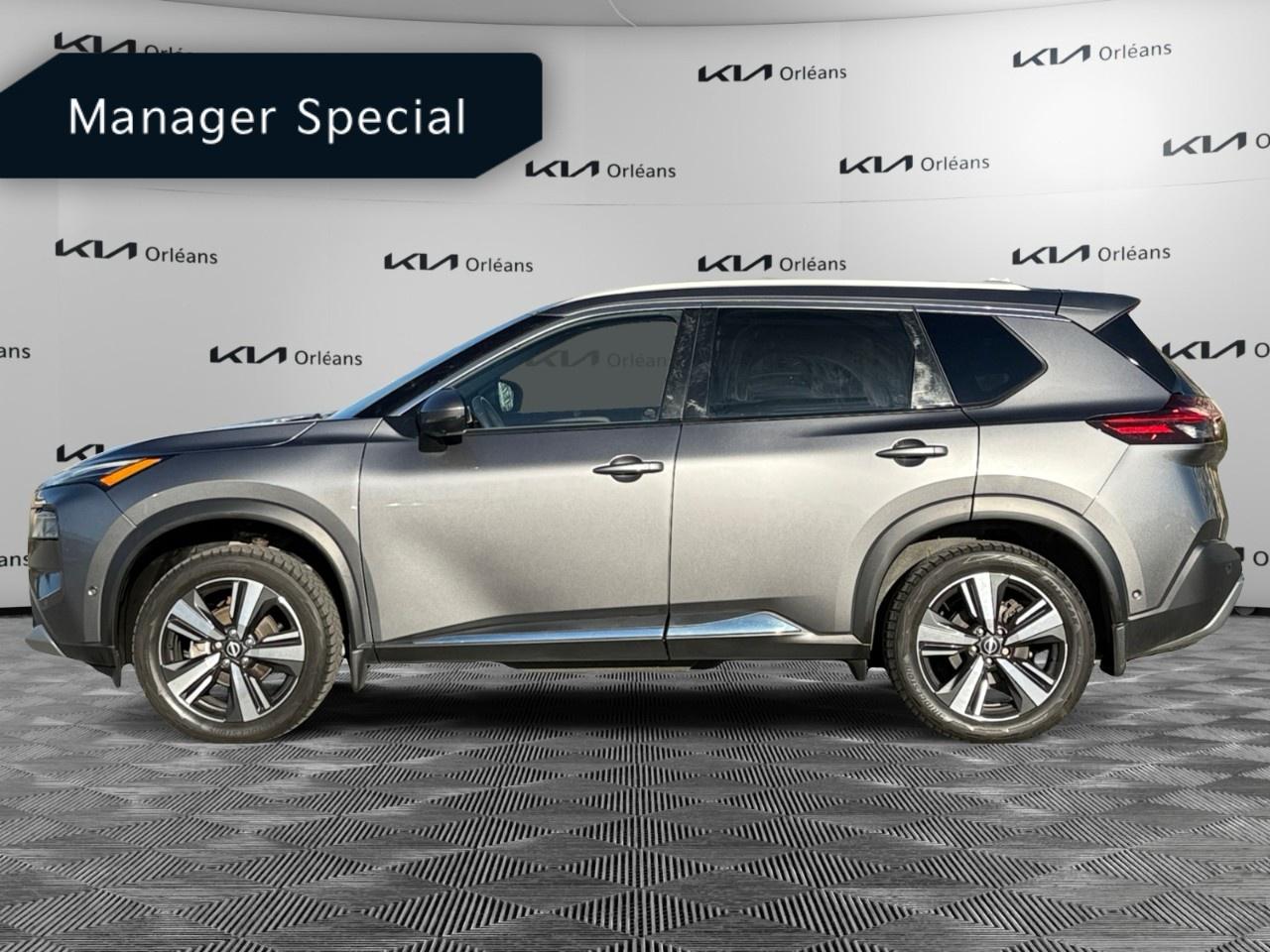 2023 Nissan Rogue AWD Platinum Photo5
