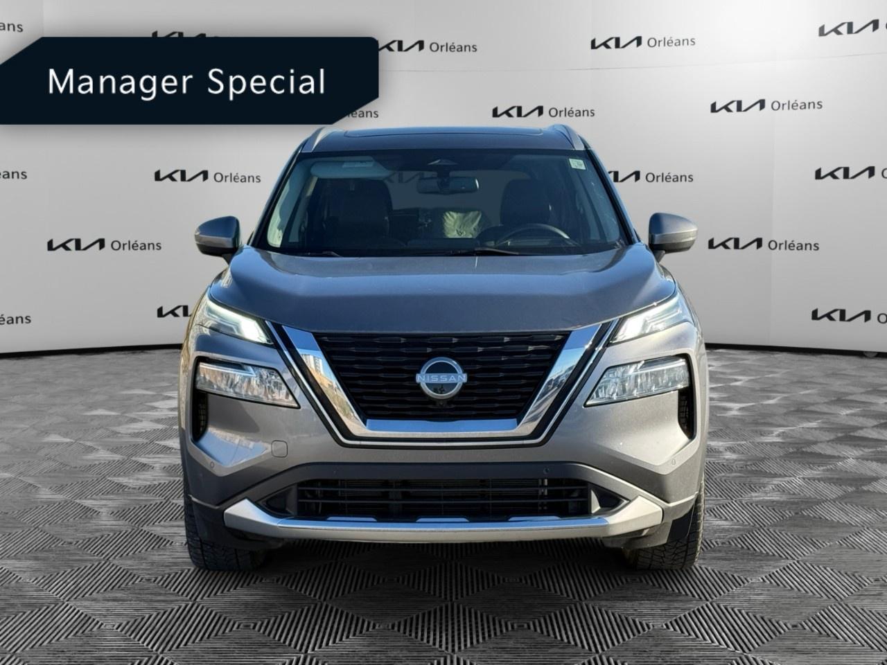 2023 Nissan Rogue AWD Platinum Photo