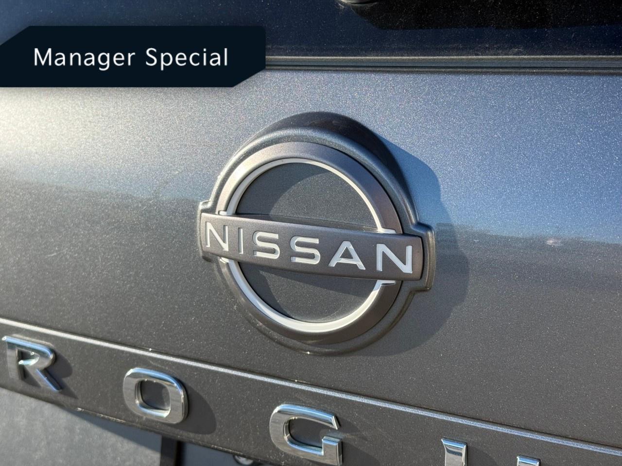 2023 Nissan Rogue AWD Platinum Photo