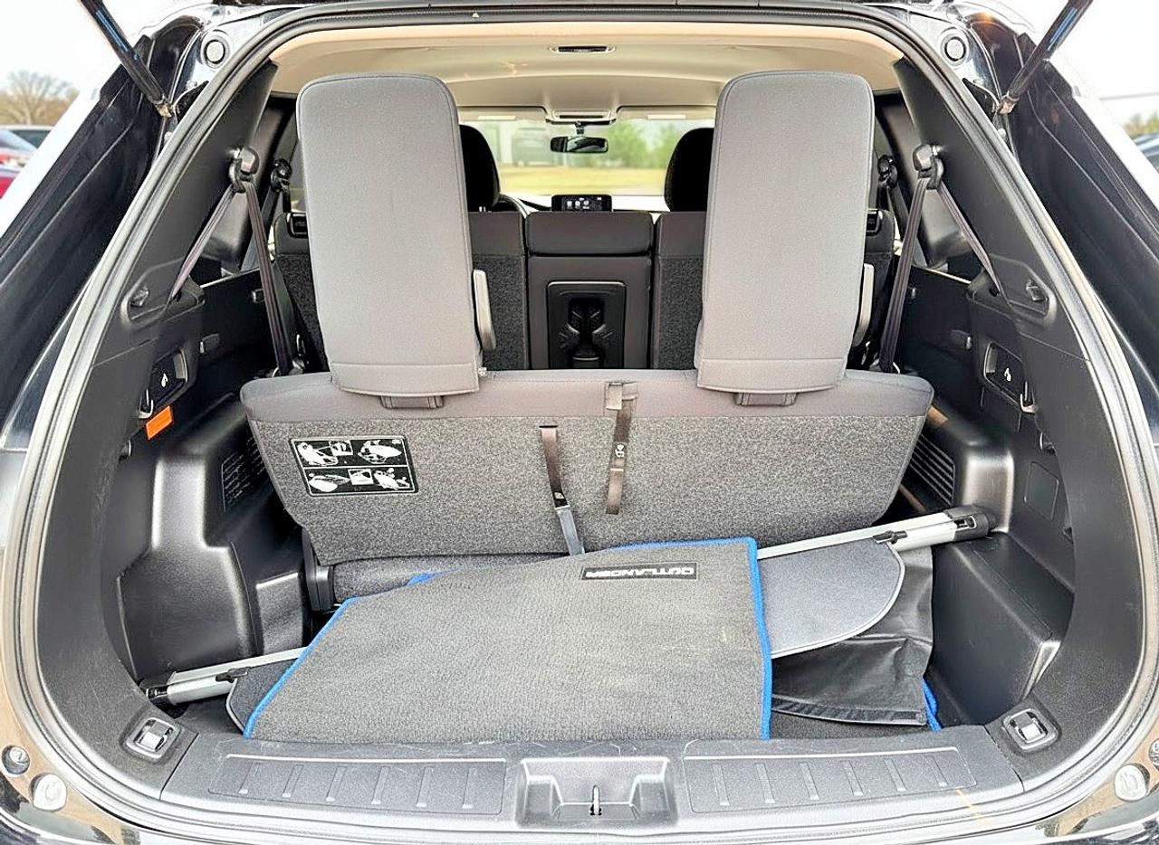 2023 Mitsubishi Outlander PHEV ES S-AWC Photo